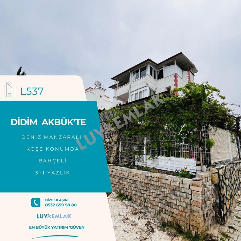 DİDİM AKB&Uuml;K'TE DENİZ MANZARALI, K&Ouml;ŞE KONUMDA BAH&Ccedil;ELİ 3+1 YAZLIK
